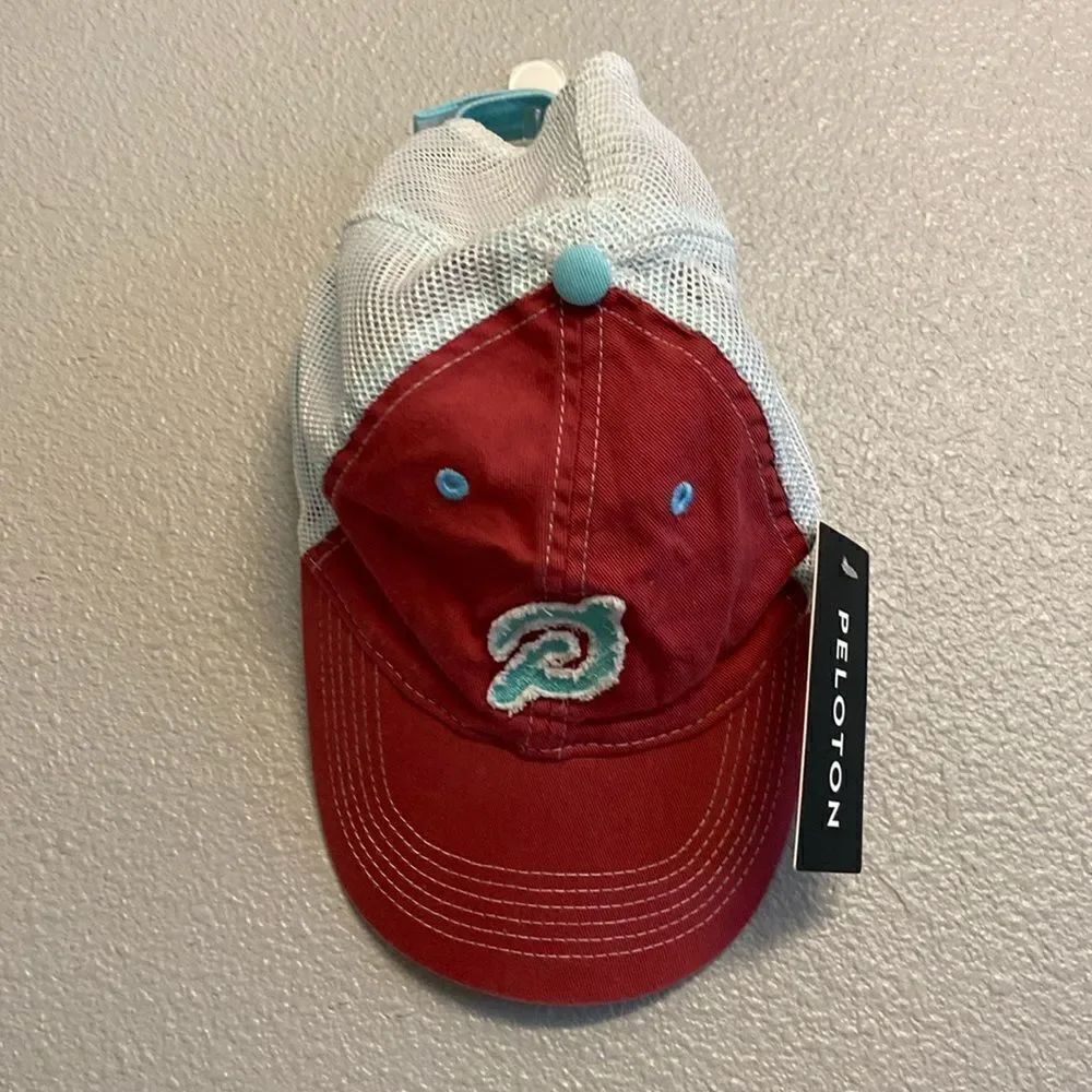 NWT- Peloton color block hat- maroon and blue